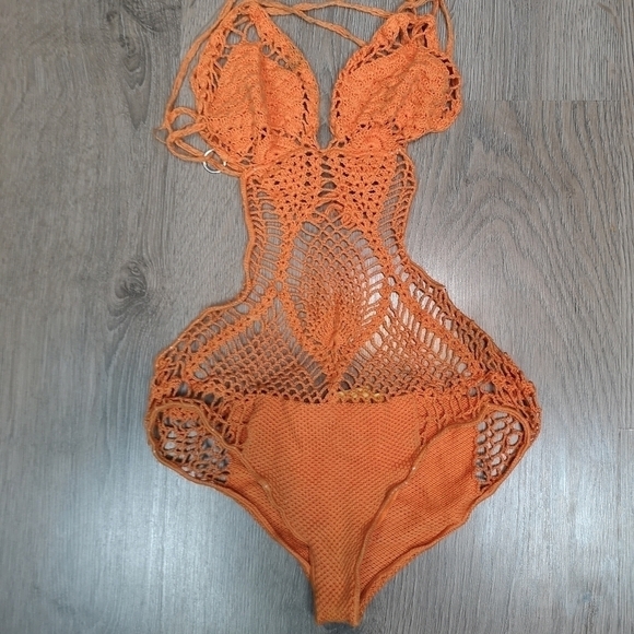 Vintage Crochet Knit Swimsuit Tankini with Cutouts - Picture 8 of 8